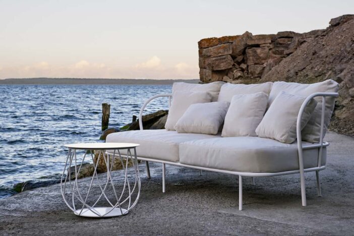 Protect Your Outdoor Furniture This Winter, How To Protect Outdoor Furniture In Winter